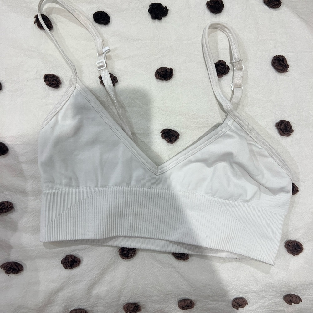 Lulu lemon sports bra